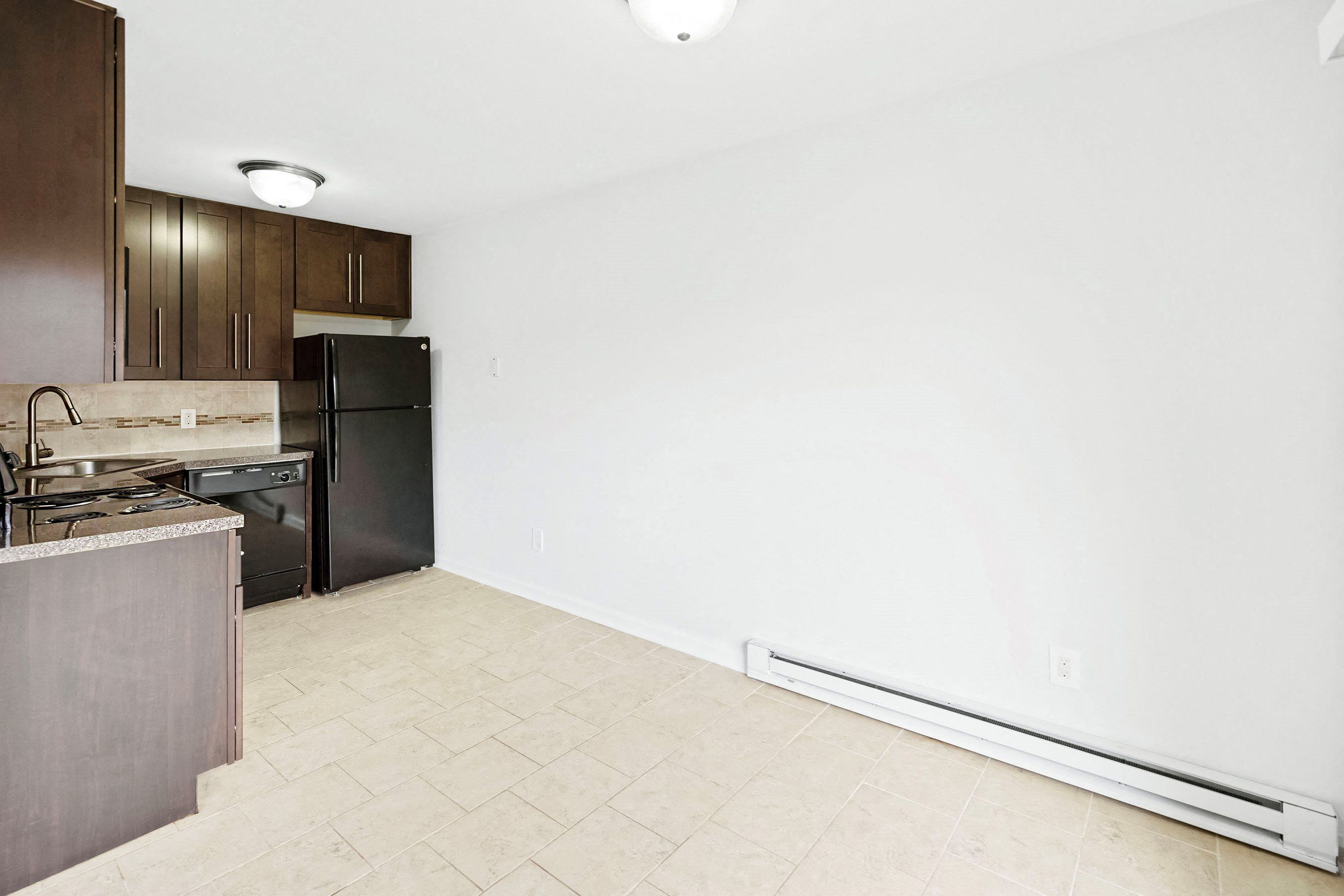 Gallery Photo 6